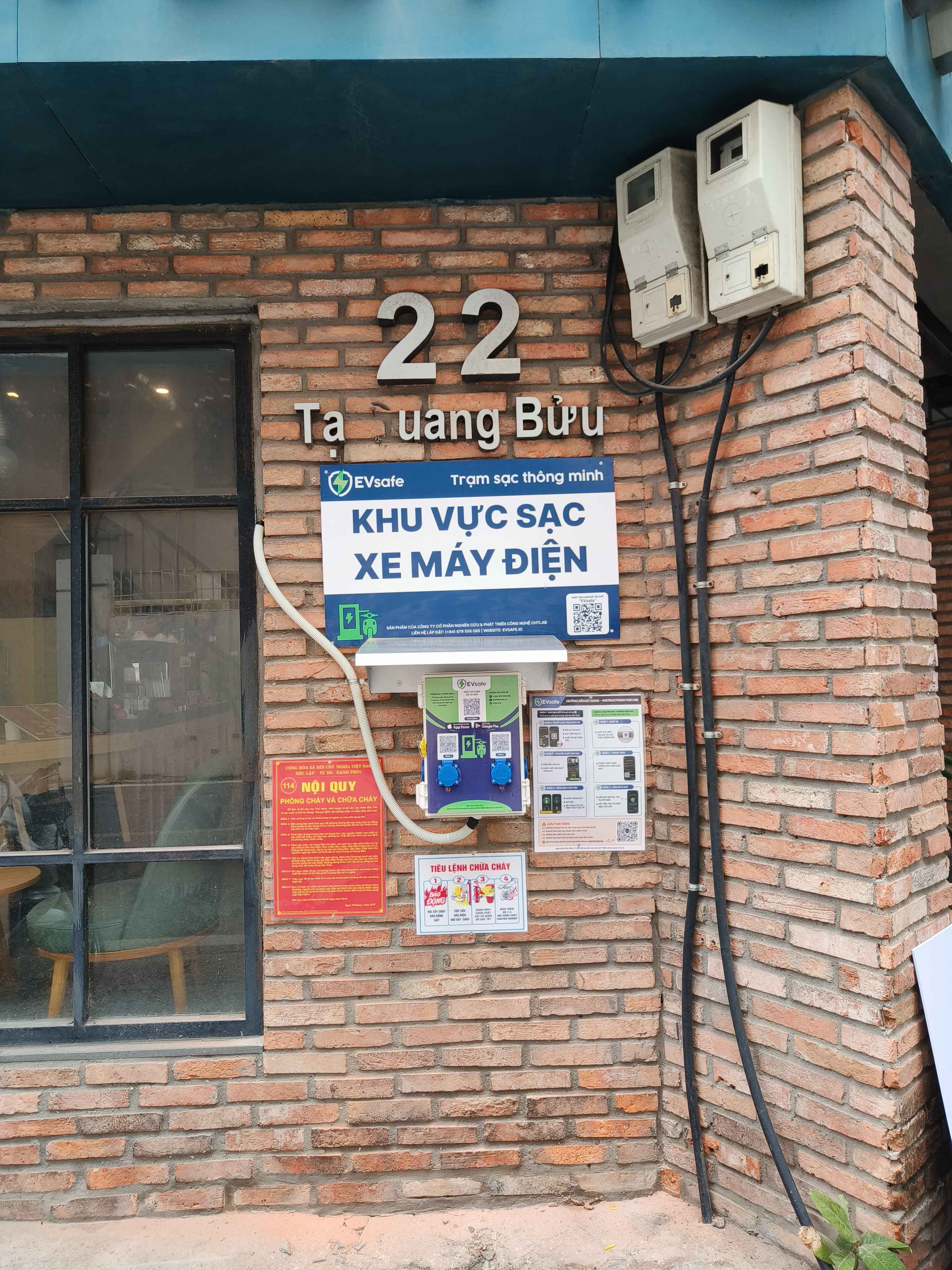 Trạm sạc Urban Station Coffee