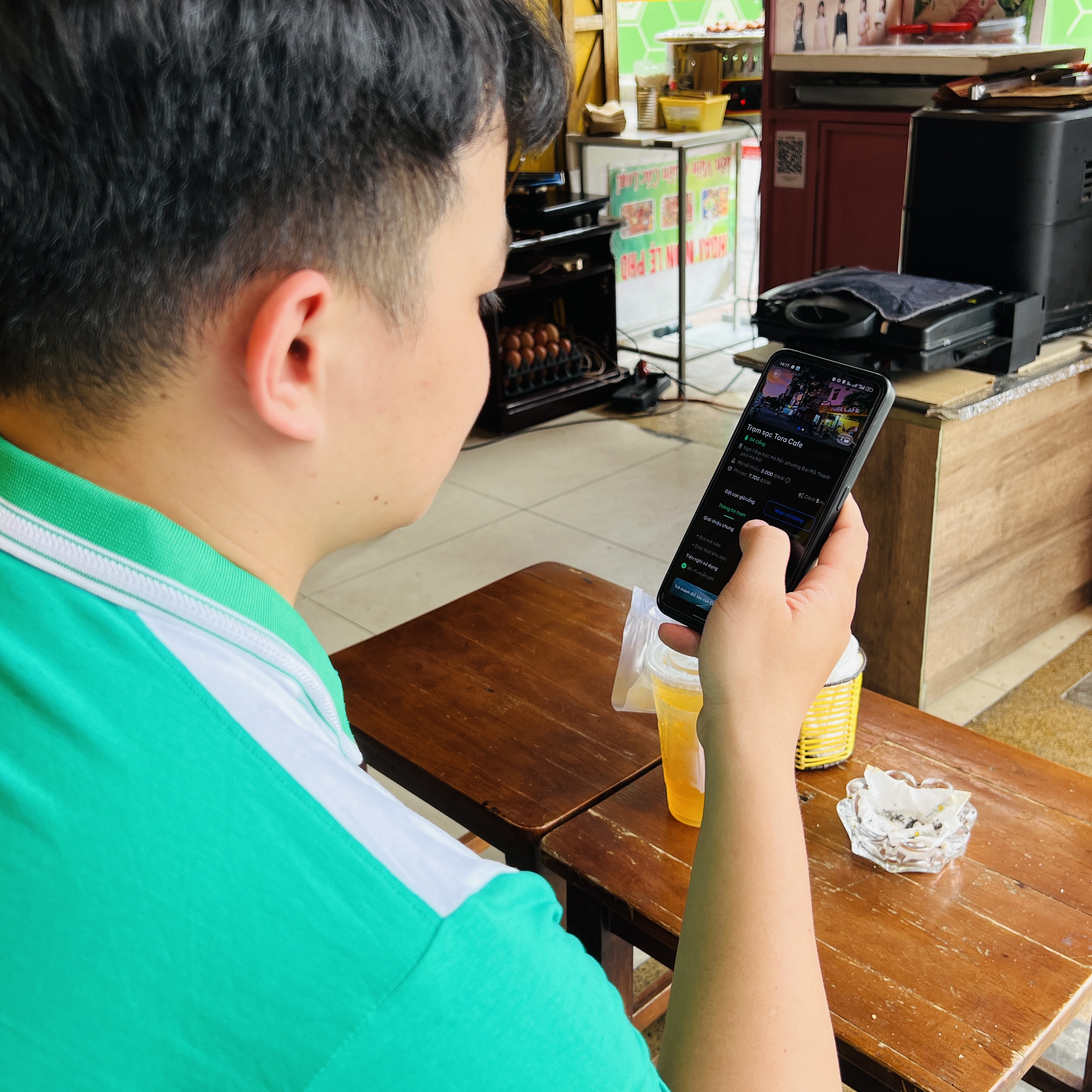 Trạm sạc Tora Cafe