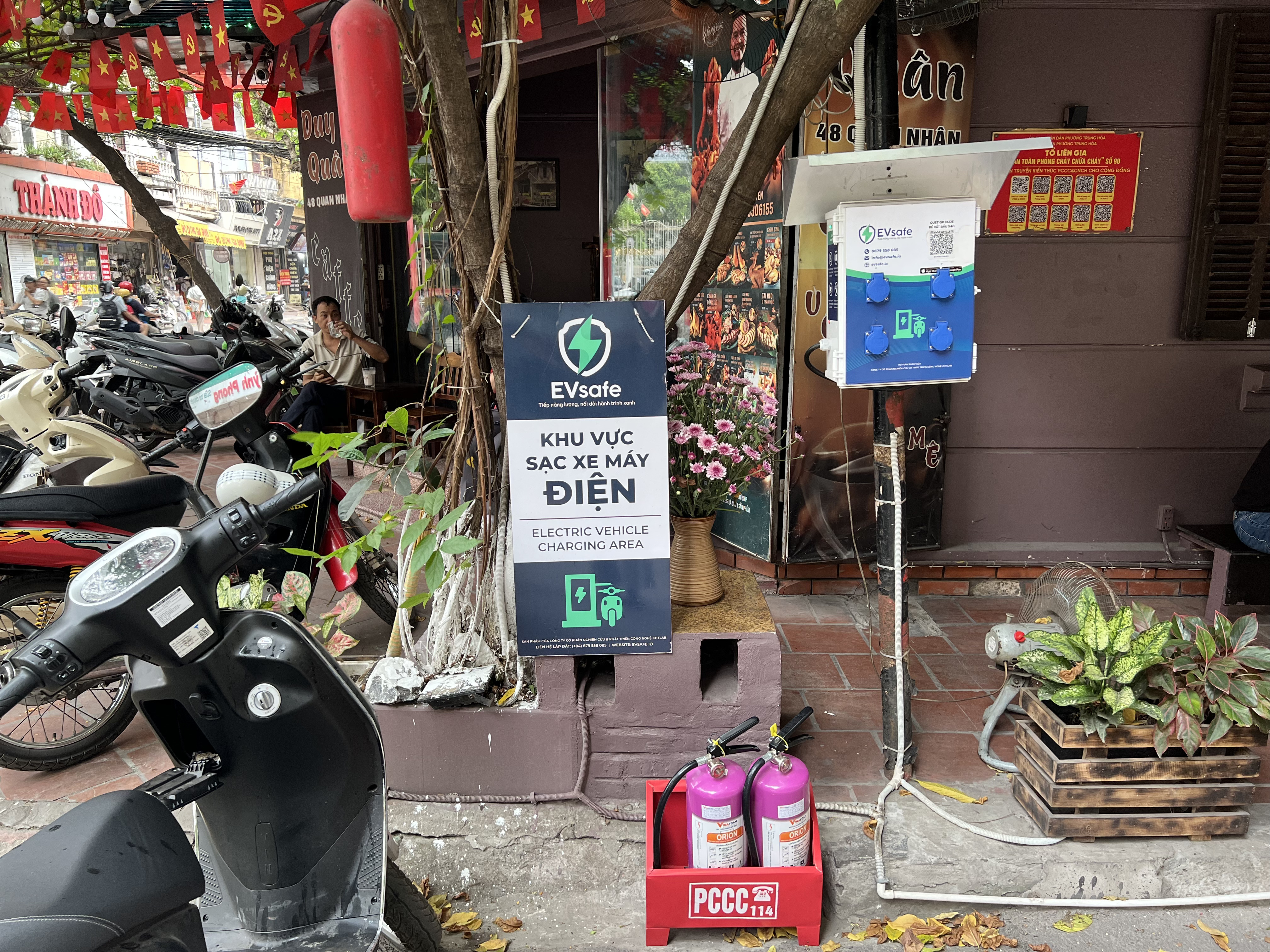 Duy Quân Coffee