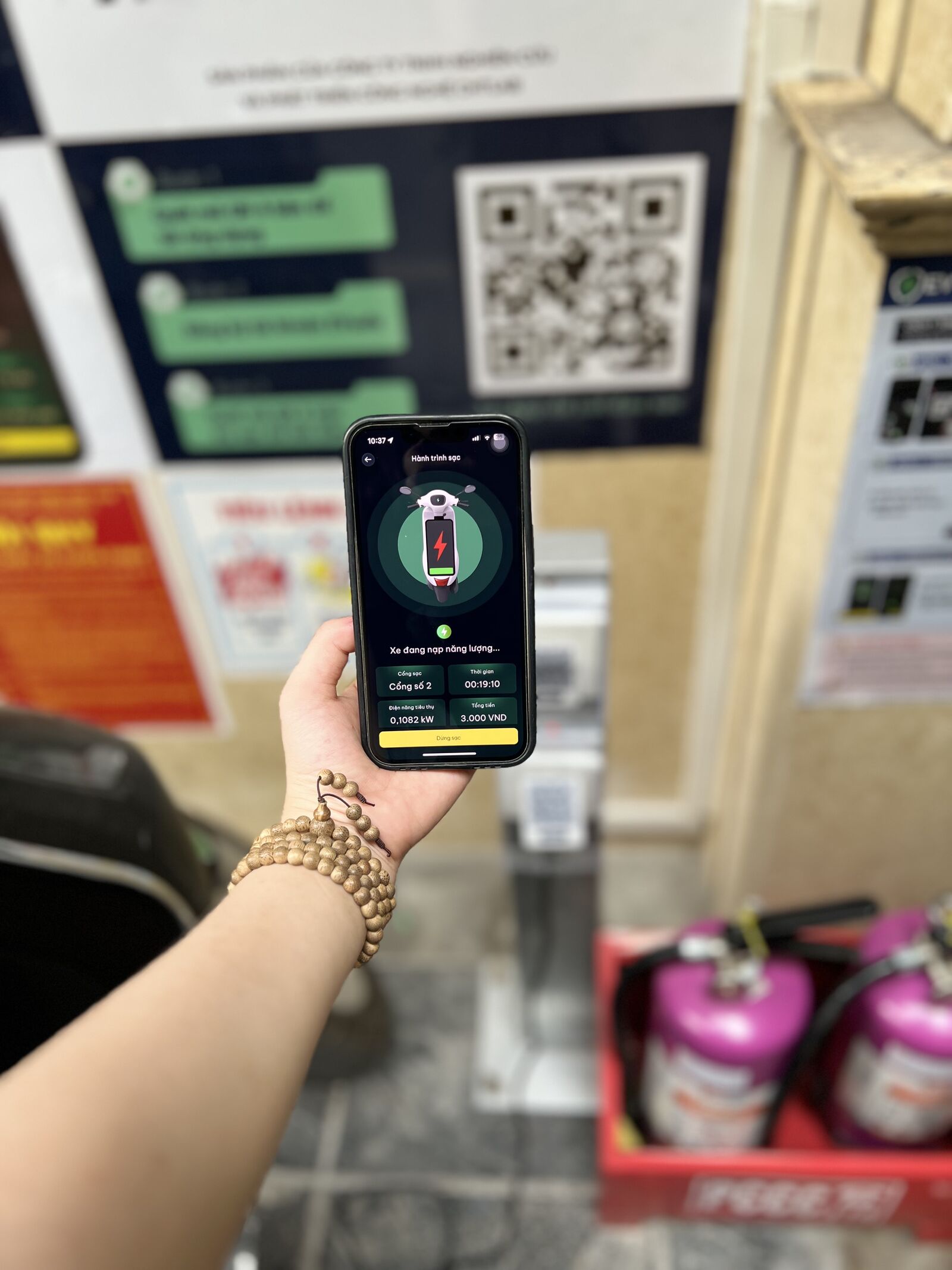 Chủ mặt bằng theo dõi phiên sạc và doanh thu ngay trên app EVsafe