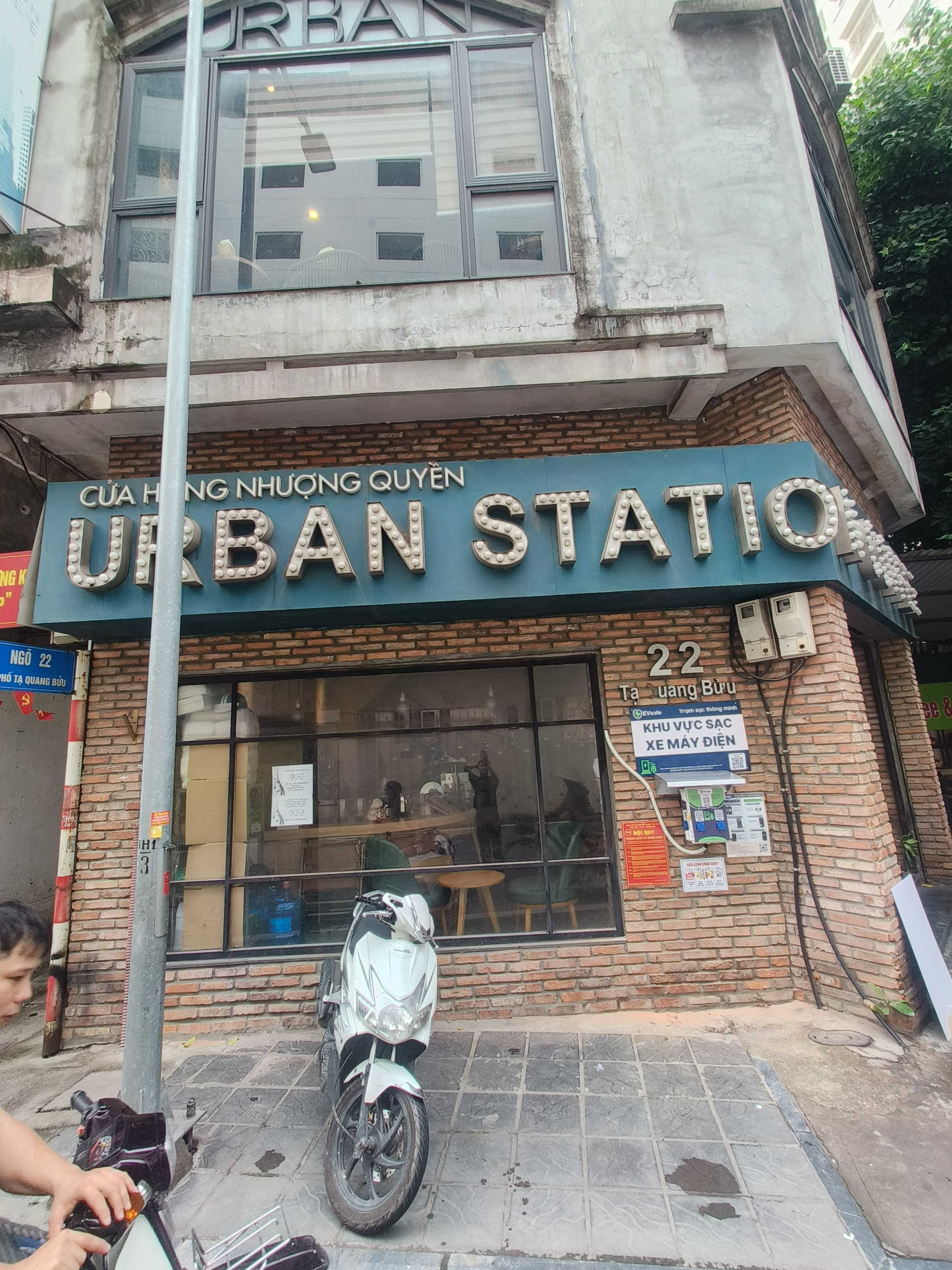 Trạm sạc Urban Station Coffee