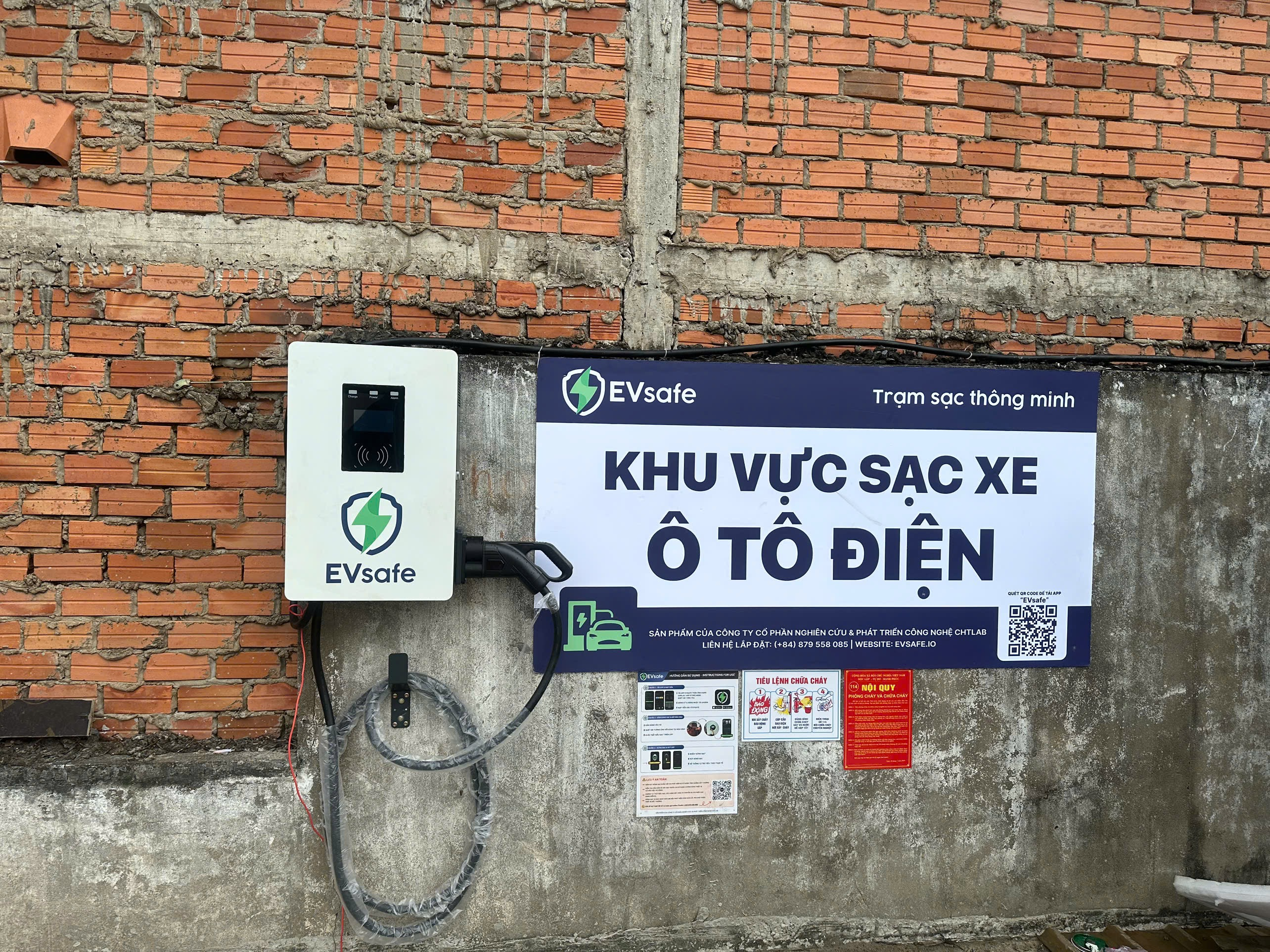 Trạm sạc ô tô đa năng 85 Bùi Thanh Khiết