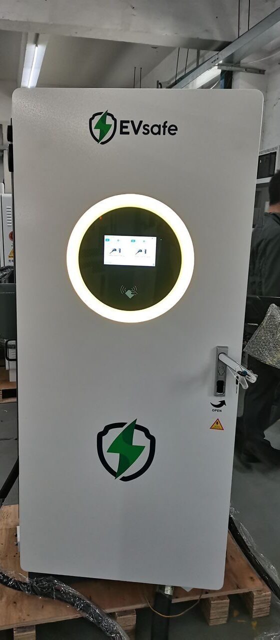 Lắp ráp và kiểm định thiết bị sạc EVsafe