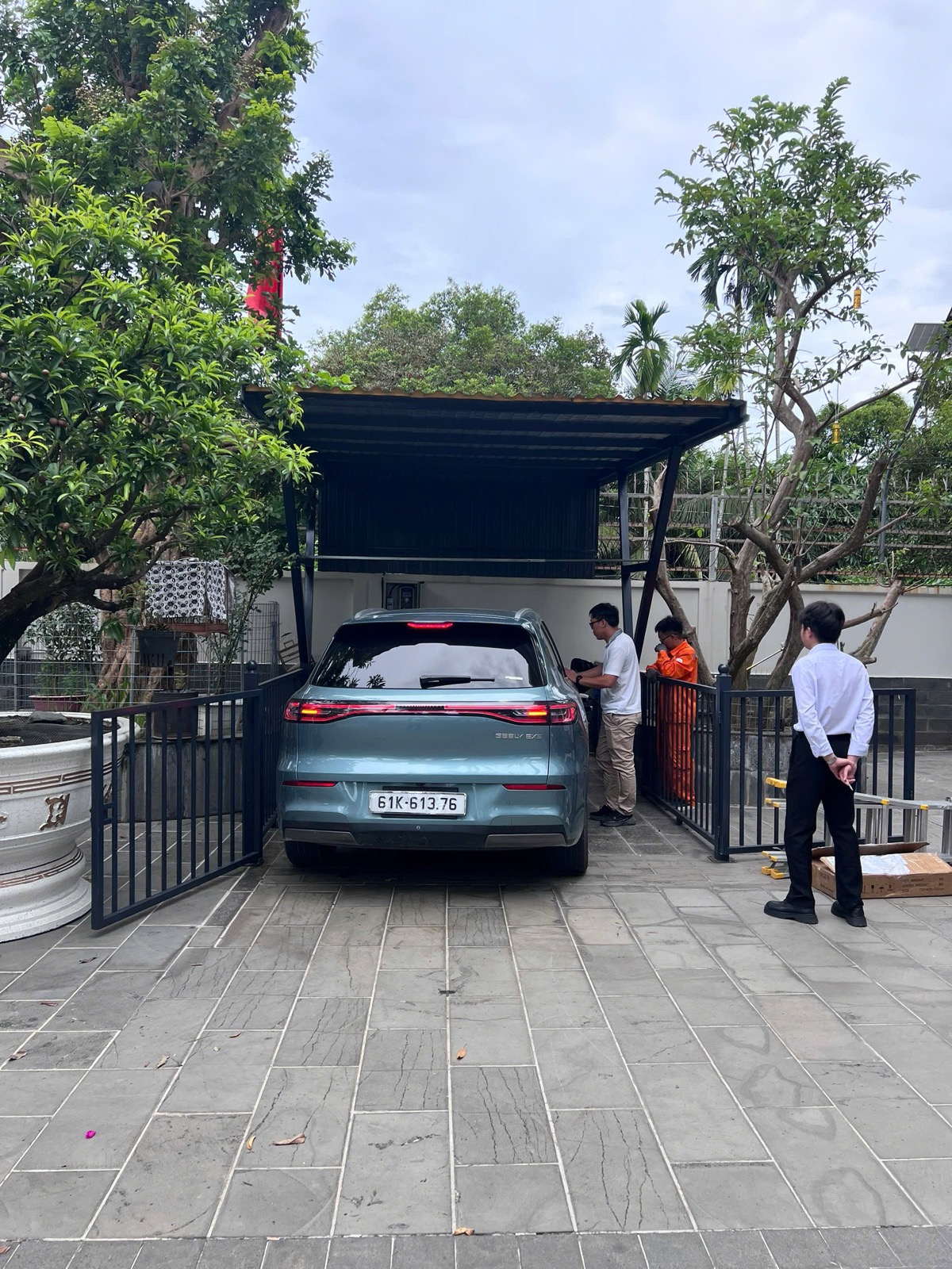 Trạm sạc ô tô điện EVsafe
