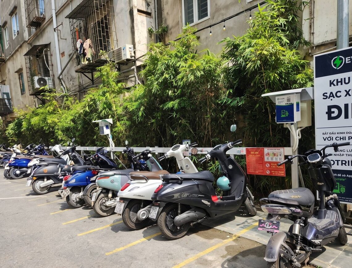 trạm đổi pin xe máy điện